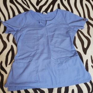 Cherokee scrub top